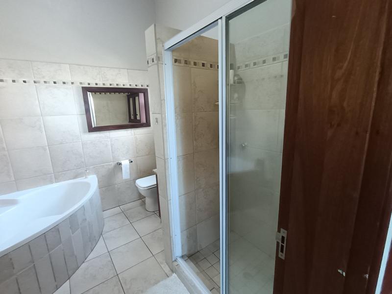 To Let 3 Bedroom Property for Rent in Pinnacle Point Golf Estate Western Cape